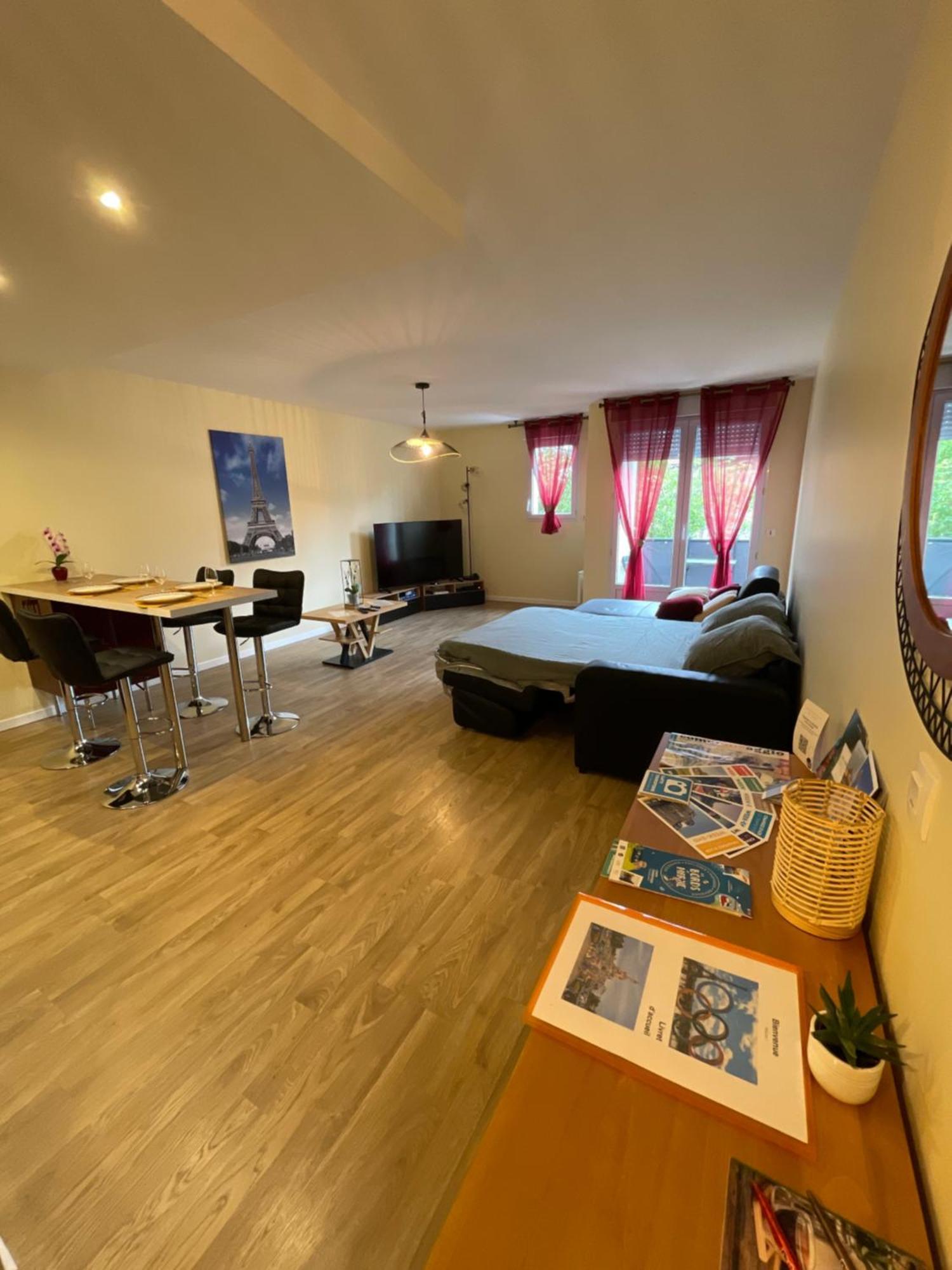 Paris Disneyland Appartement Centre-Ville, Parking, Au Coeur De L'Aviron Vaires-sur-Marne Zewnętrze zdjęcie